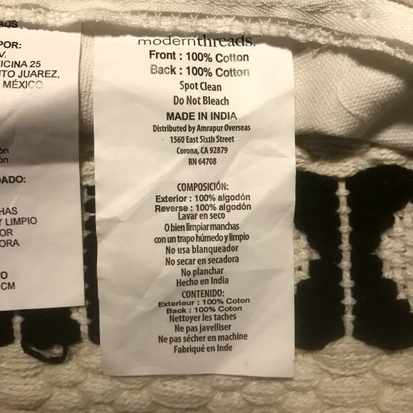 Modern Threads NWT Black White Pattern Tanasi Decorative Pillow Cover - Picture 4 of 4